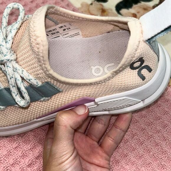 On cloud running cloudeasy fawn surf sz 7 - Picture 6 of 7